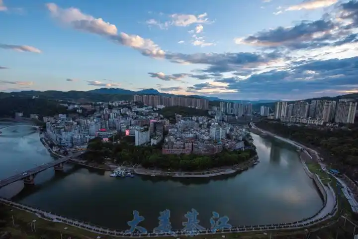 一组图告诉你,綦江的夜景有多美!