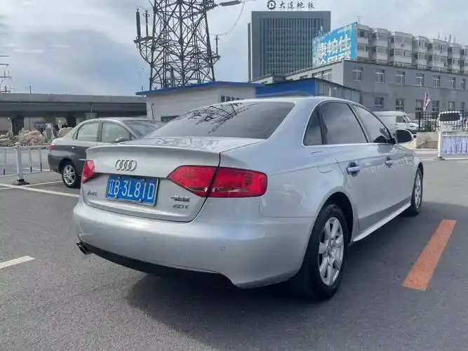 奥迪 奥迪a4l  2011款 2.0 tfsi 标准型图片