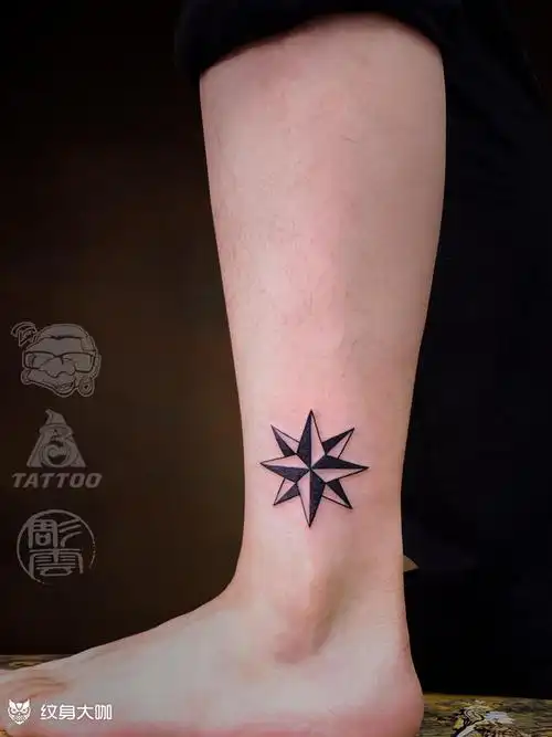 八芒星纹身图案