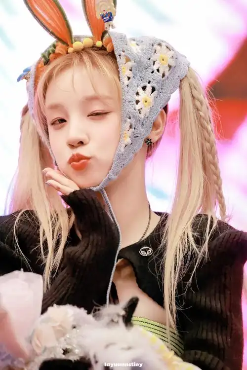 宋雨琦超话|#宋雨琦蝴蝶结双马尾造型#383937363635 35