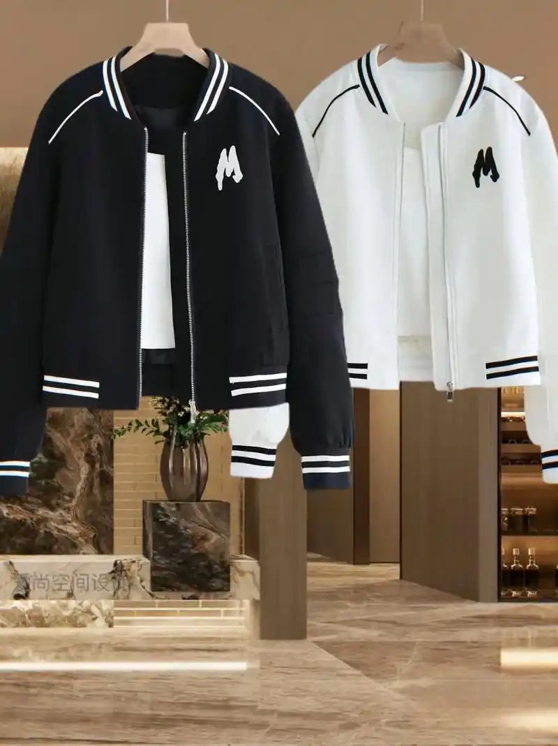 时尚修身显瘦棒球服外套