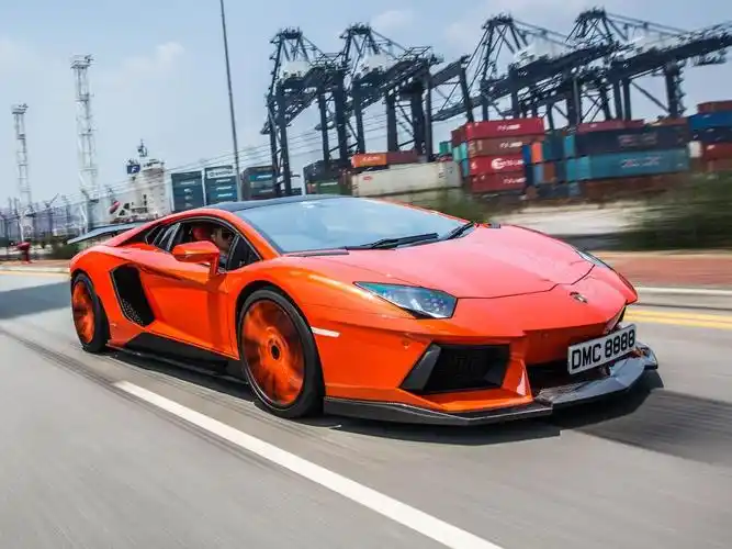 前视图aventadormoltoveloce兰博基尼运动道路调音aventadorlp9004