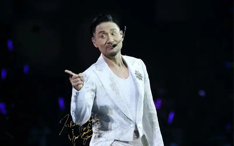 张学友 今晚要尽情 经典之旅南京站201场 开场舞曲串烧