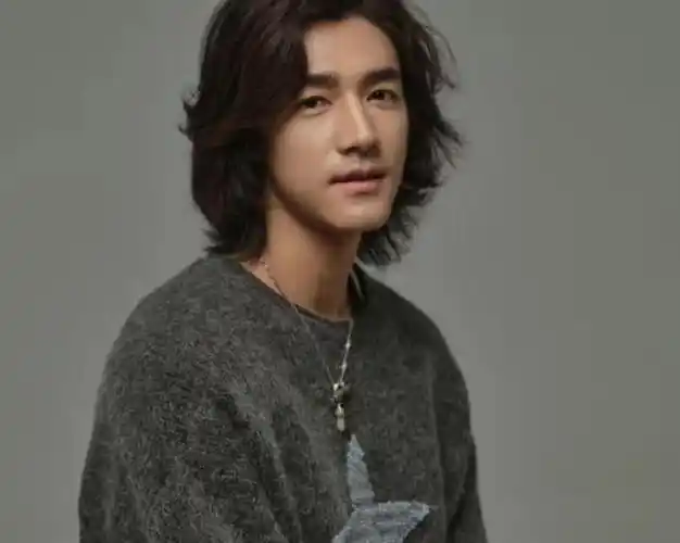 黄晓明是男小三?陈钰琪投靠贾乃亮?沈月孙宁复合?此沙被港圈力捧?