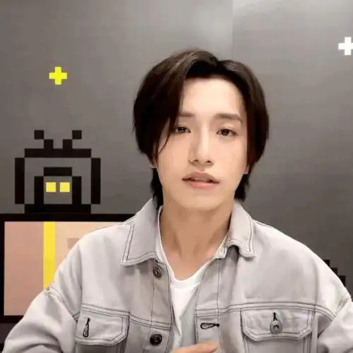 你认为《创造营2021》选手伯远出道的可能性大吗?