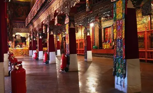 西行漫记--拉萨布达拉宫