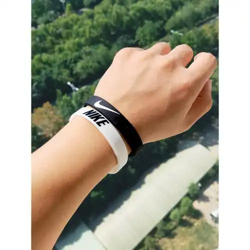 运动手环情侣欧美风夜光潮牌篮球训练能量男生女生文化创意手环