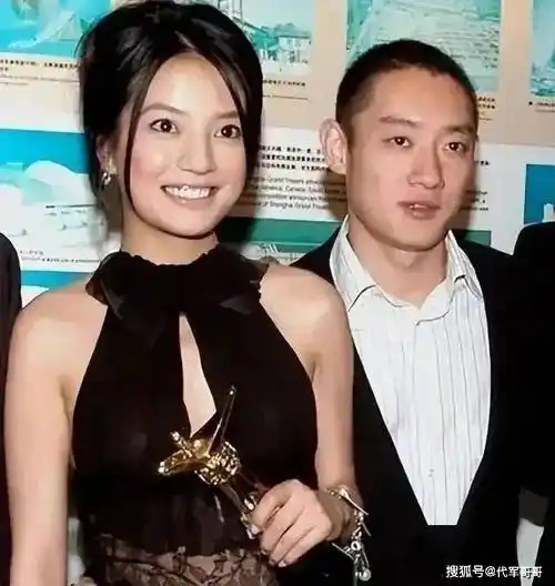 48岁的赵薇,一切都结束了_黄有龙_资本_富豪