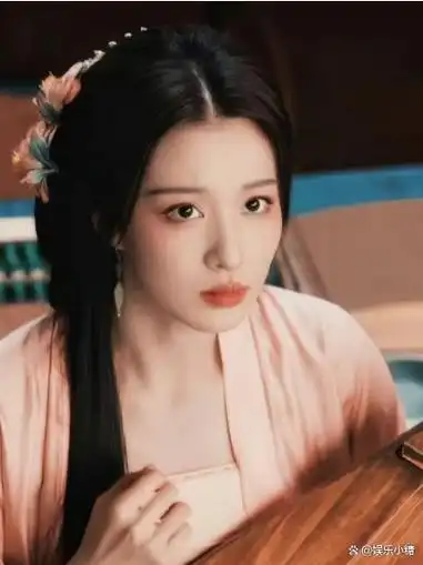 女演员长相有多重要?看《庆余年》毛晓彤和王楚然出场,你就懂了