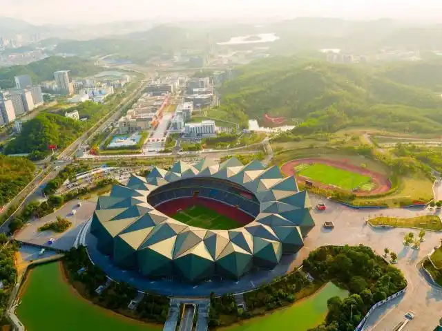 创新引擎动能强劲,奏响产业大区强音——深圳龙岗区"十三五"创新产业