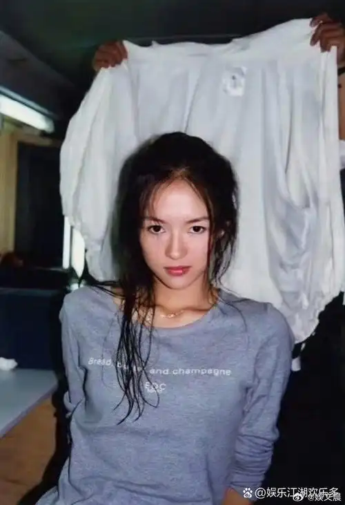 章子怡早期的胶片旧照太戳人!