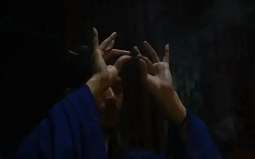 天地神通指,一掌握乾坤|道教掐诀结印细说(附道教常用指诀)