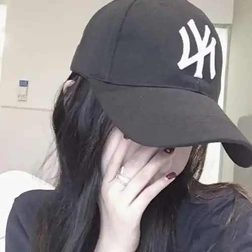 林哲 微信头像/帽子女头 下学期_微信头像_我要个性网