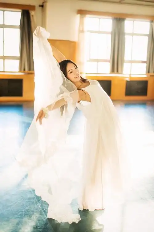 逆光的舞_人像_poco摄影,舞蹈,人像,写真,唯美,清新