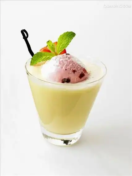 草莓阿诺冰淇淋多少钱(草莓阿诺冰淇淋多少钱一杯)