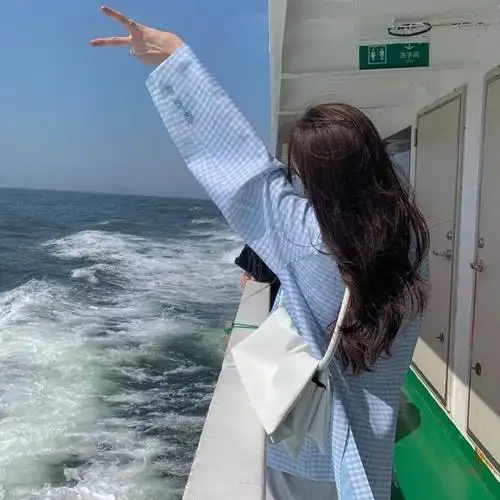 头像女生背影480x480 唯美霸气背影图片2018(2)快手头像女生高冷背影