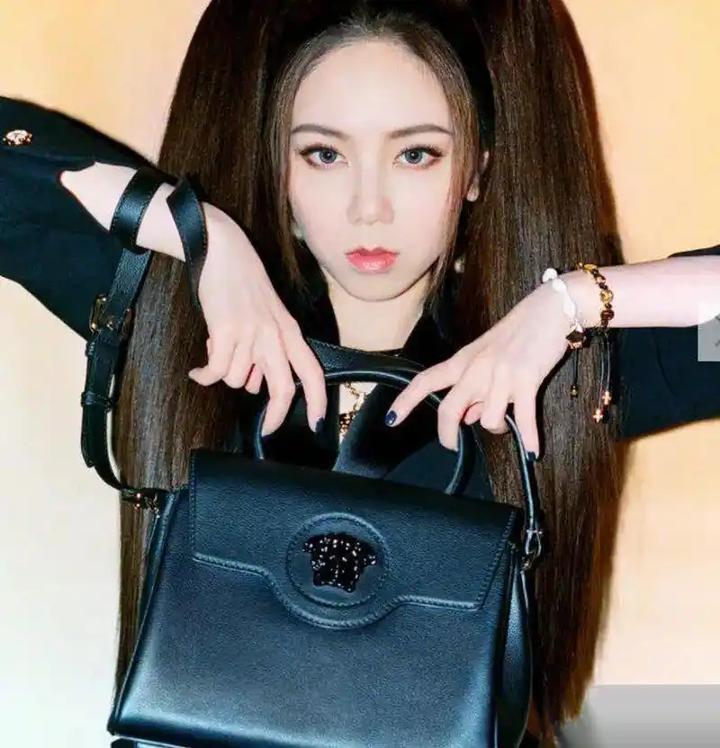 邓紫棋最新时尚大片!