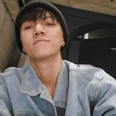 高清成熟帅哥的真实头像图片