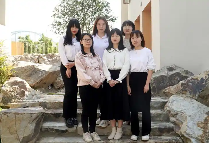 清华附中福州学校 部门合照与教研组合照_教师风采_校园风采_清华附中