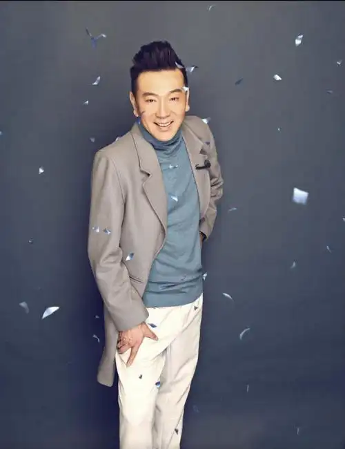 我知道这很荒唐但是 恬妞和张晨光好像啊!