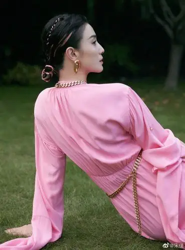 宋佳美照||第一期