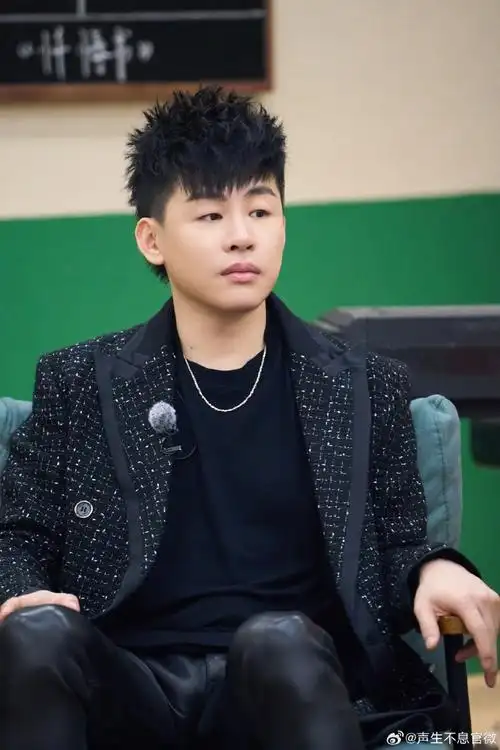 【#声生不息家年华#精彩剧照大放送】@胡彦斌言念君子 温其如玉「心中