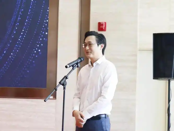 超人气准独角兽来了老爸标准集团正式入驻绿谷一亿中流加速器