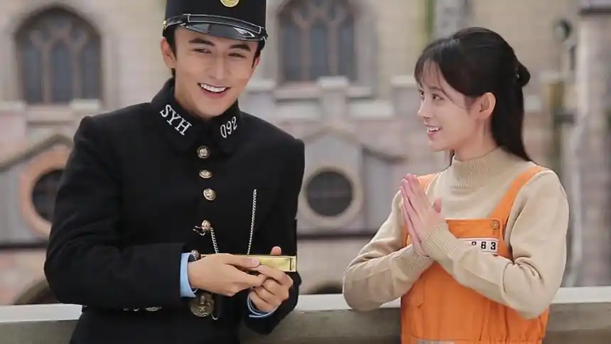 热剧速递-《请赐我一双翅膀》花絮:炎亚纶鞠婧祎剧组欢乐无比-电视剧