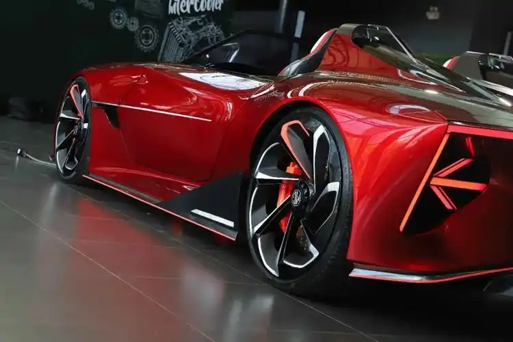 20万买超跑?高颜值双门跑车即将量产,糟糕是心动的感觉!