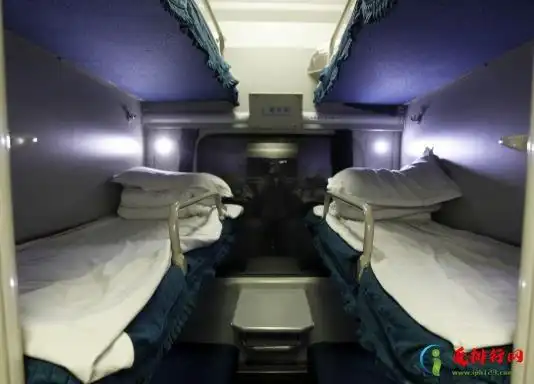 高级软卧被褥是一客一换吗