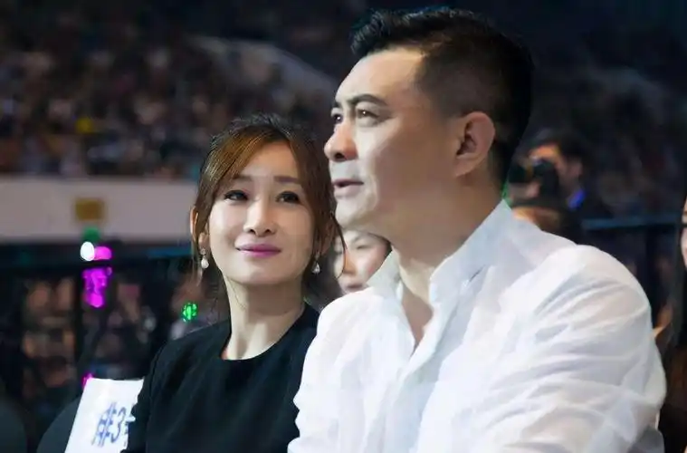 回顾秦海璐36岁嫁离异王新军让44岁的他再当爹幸福背后有心酸