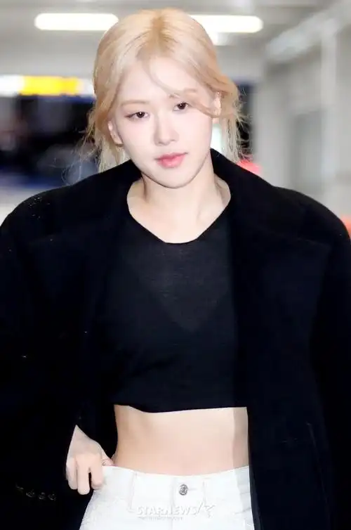 朴彩英人间圣罗兰##朴彩英万千瑰色