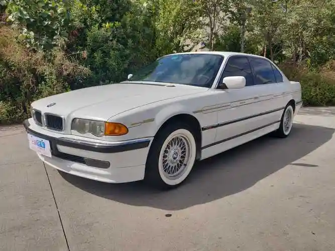 【】2002年3月 宝马 宝马7系 728li 自动档