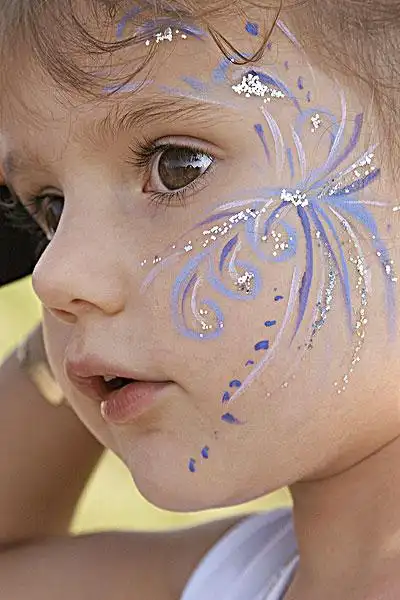 脸部彩绘图片_全景网