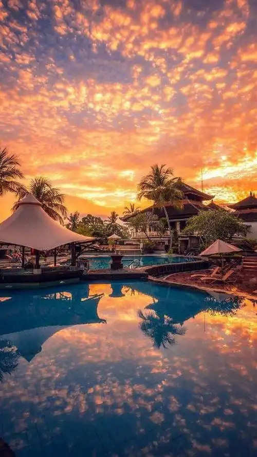 巴厘岛晚霞美景图片手机壁纸