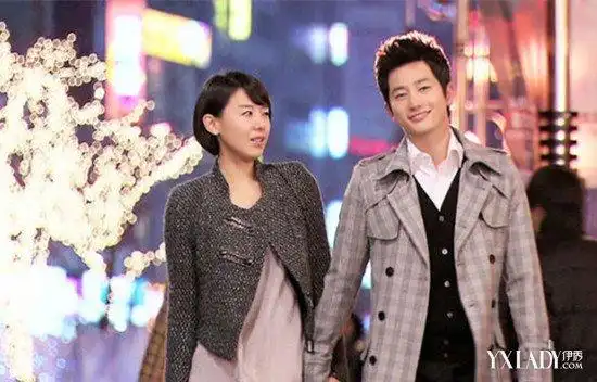 浪漫组合朴施厚尹晶喜图片 原来女方已巴厘岛完婚