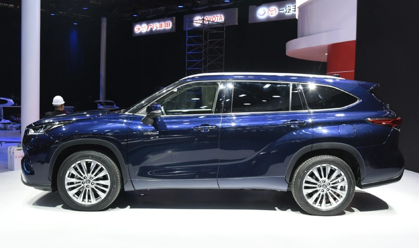 30万级7座suv他是个不错的选择全新广汽丰田汉兰达