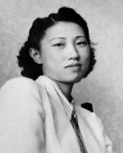 张学良重获自由后,立刻去美国找红颜知己蒋士云,一住就是三个月