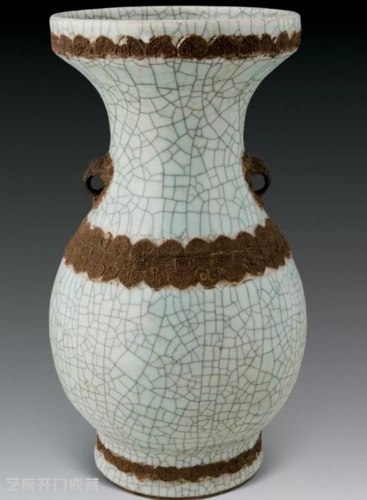 哥窑所产瓷器最重要特征是什么