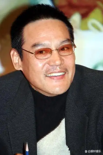 巍子:曾是一级演员,却因离婚"穷途末路"晚年儿子为他挣足面子