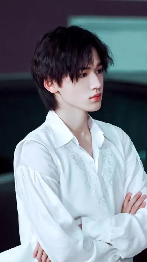 宋亚轩萌探探探案