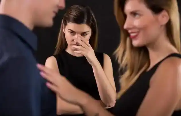 为何女人喜欢吃醋 爱情中的醋意从哪里来