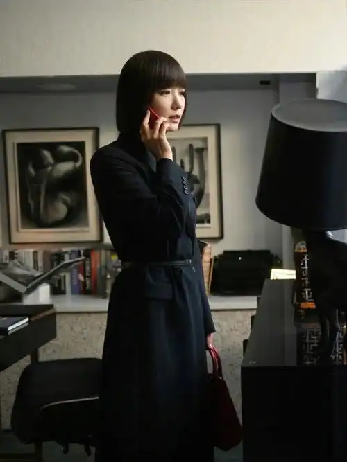 《北辙南辕》里的王珞丹也太好看了,造型很像lv代言人裴斗娜,但是真的