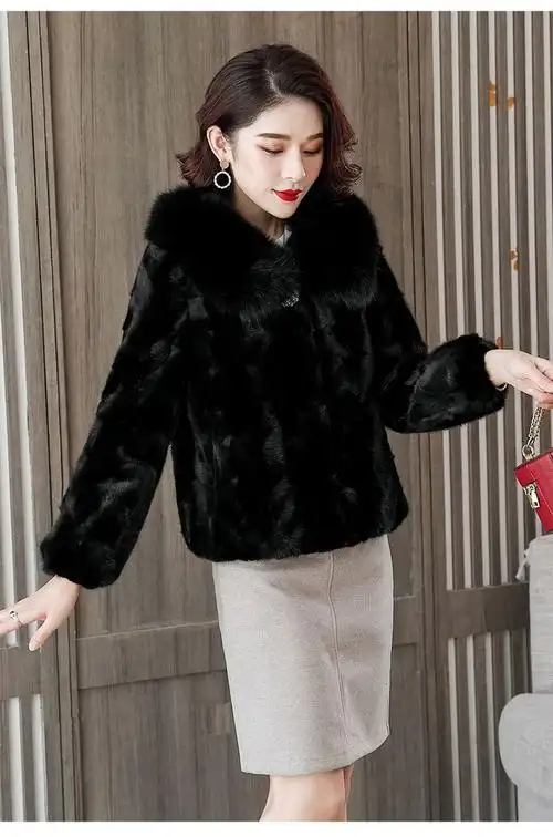 tx-0818 新款2020水貂皮草外套女短款狐狸领貂皮大衣海宁拼貂皮毛一体