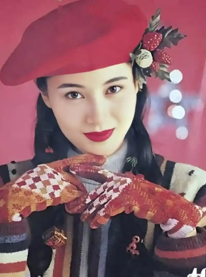 蕞美港姐: 李嘉欣9999 年轻时好漂亮啊!  #李嘉欣