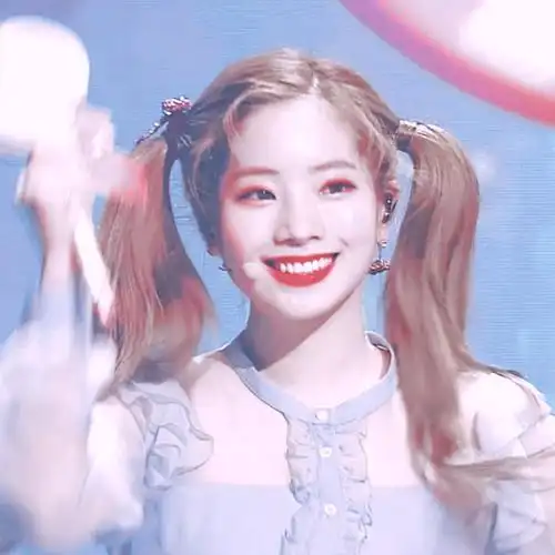 来源堆糖沈佳珉