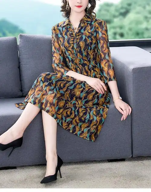 贵夫人洋气高档裙子时尚大码中老年女装台湾纱妈妈2024新款连衣裙