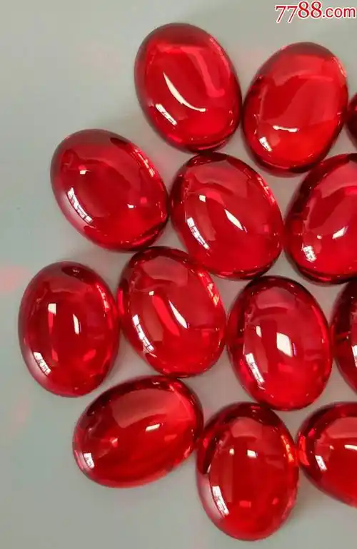 宝石戒面晶莹剔透光彩夺目硬度达九以上精美漂亮