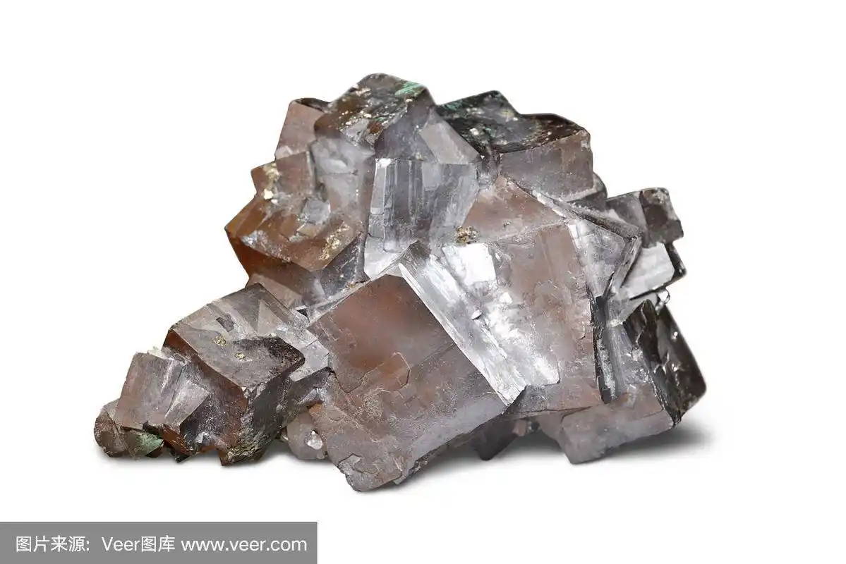 方铅矿(也称方铅矿)在白色背景上.