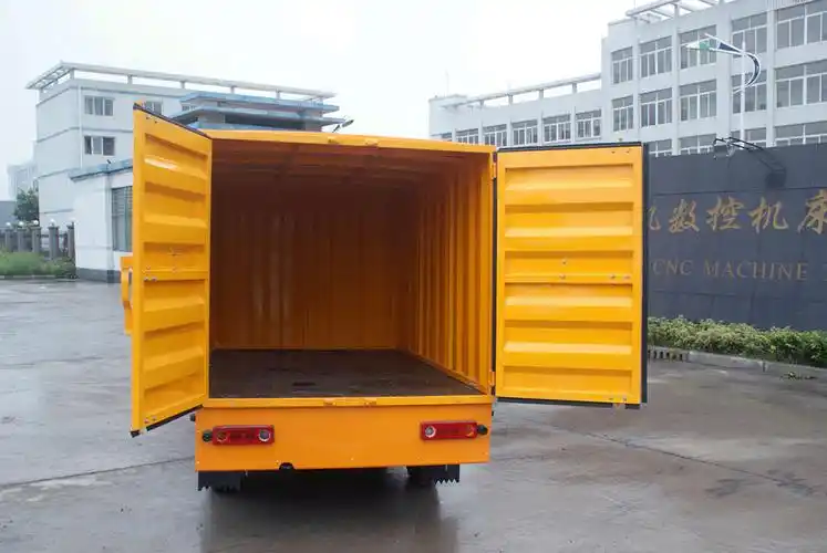 xw-2.6米箱式货车